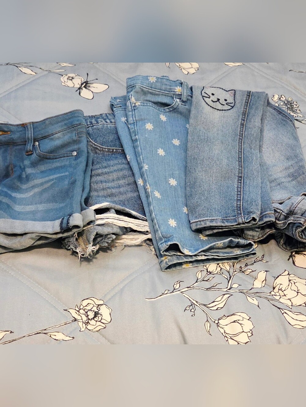 Lot Of Four Girls Size 8 Jeans (2 Shorts, 1 Capri, And One Long)